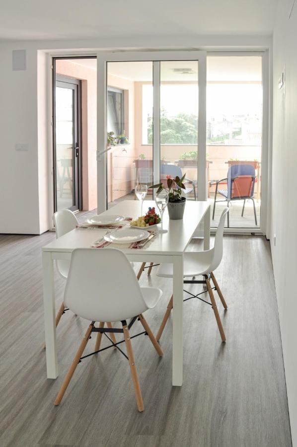 Spacious Seaside Apartment A - Faraway ラゴア エクステリア 写真