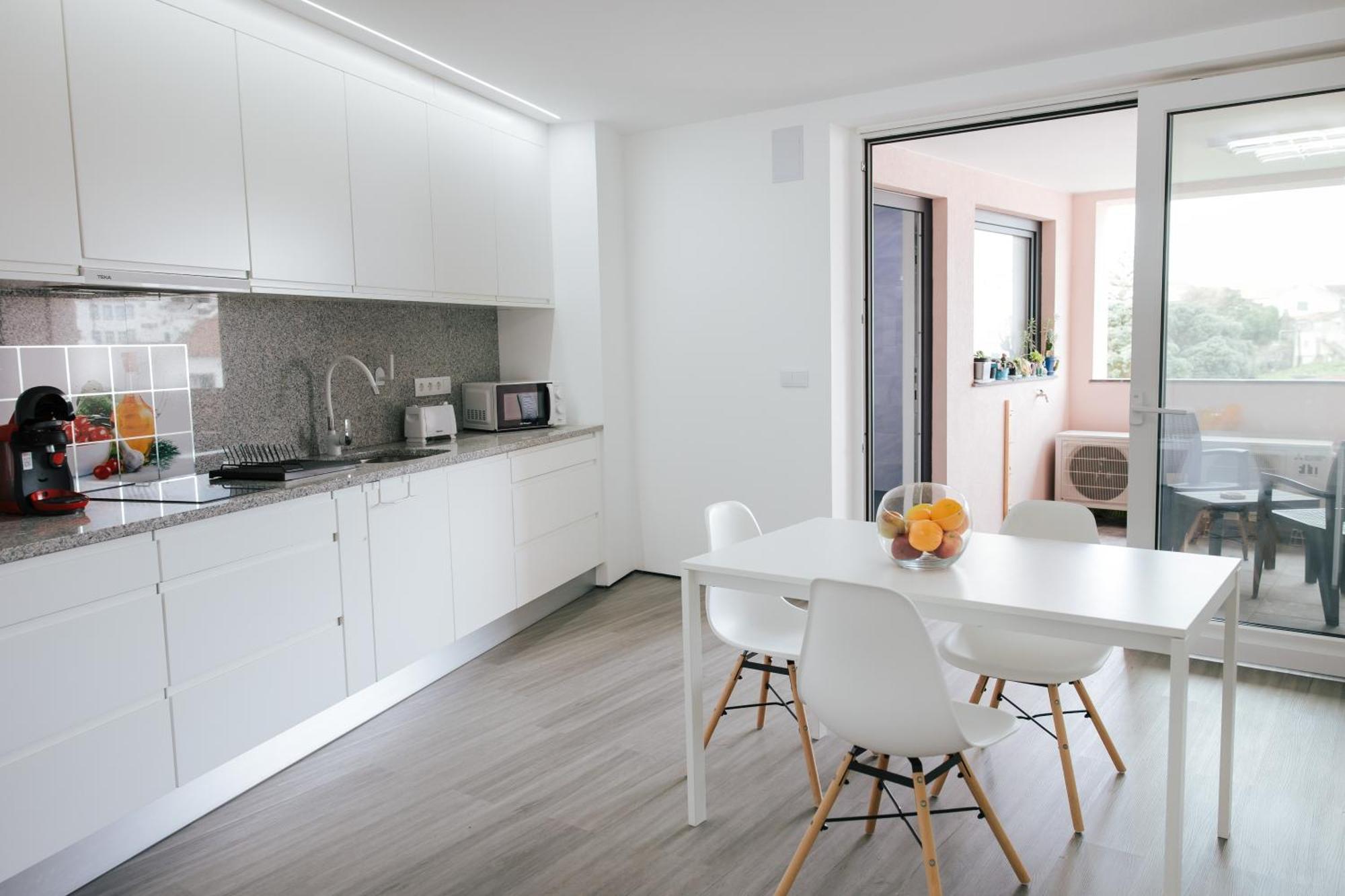 Spacious Seaside Apartment A - Faraway ラゴア エクステリア 写真