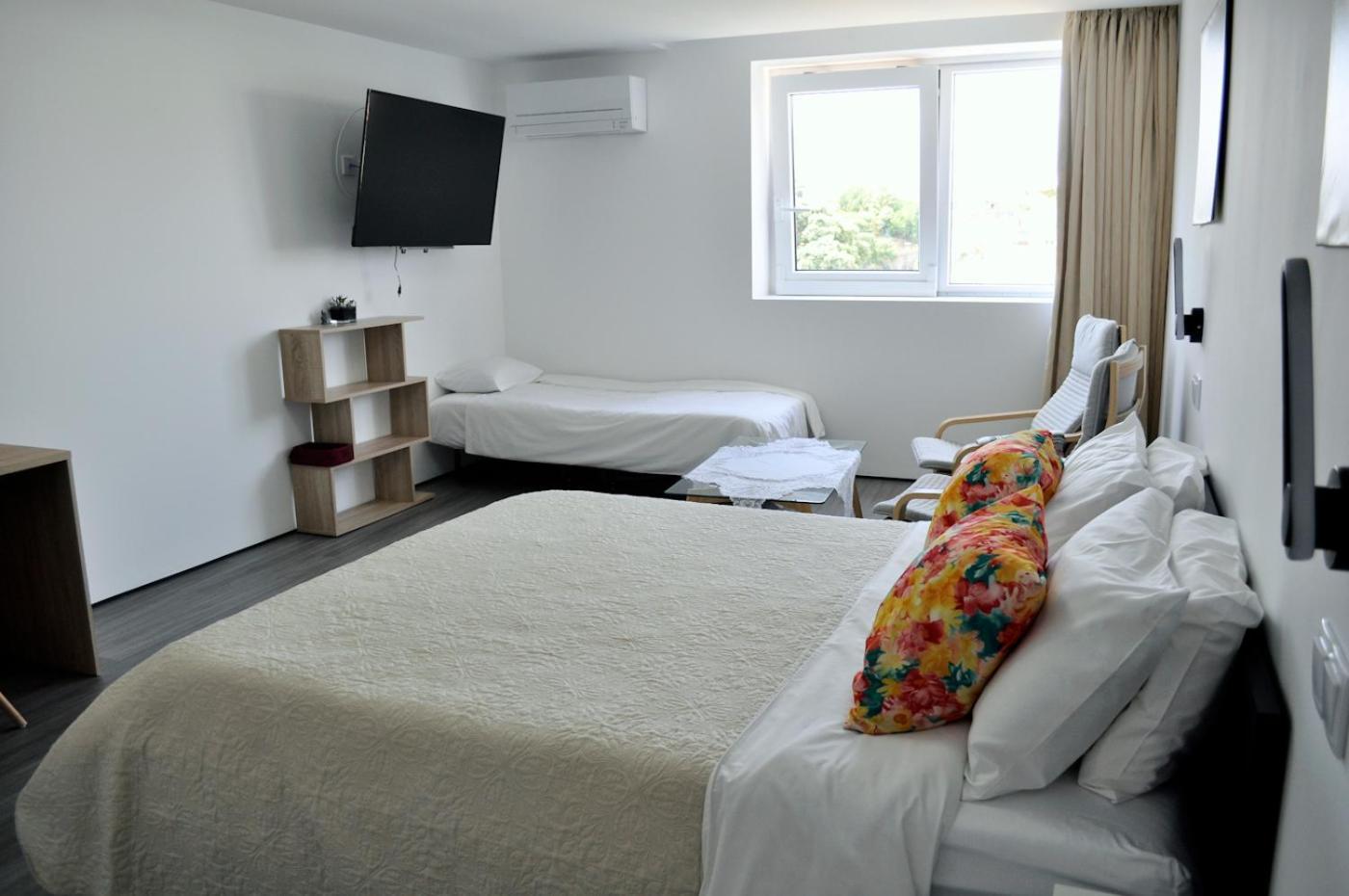 Spacious Seaside Apartment A - Faraway ラゴア エクステリア 写真